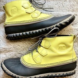 Sorel Out n About Rainboot - GUC